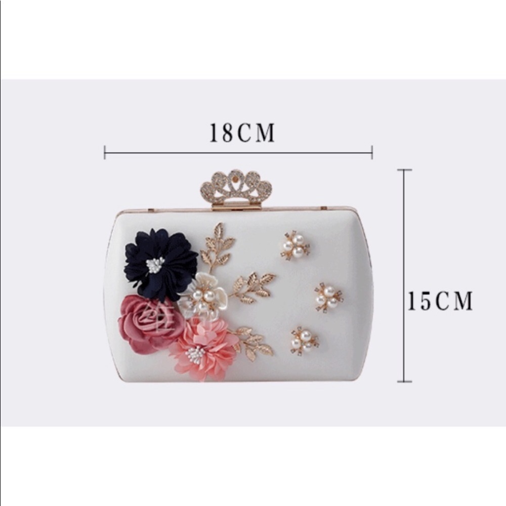 Pearls & Flower Evening Bag /Banquet Clutch/Wedding Purse - Picture 7 of 7
